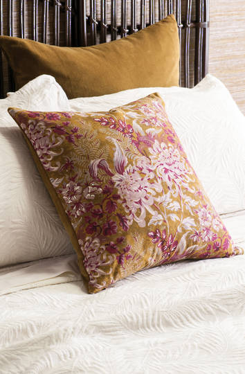 Bianca Lorenne - Giardino Cushion - Antique Gold